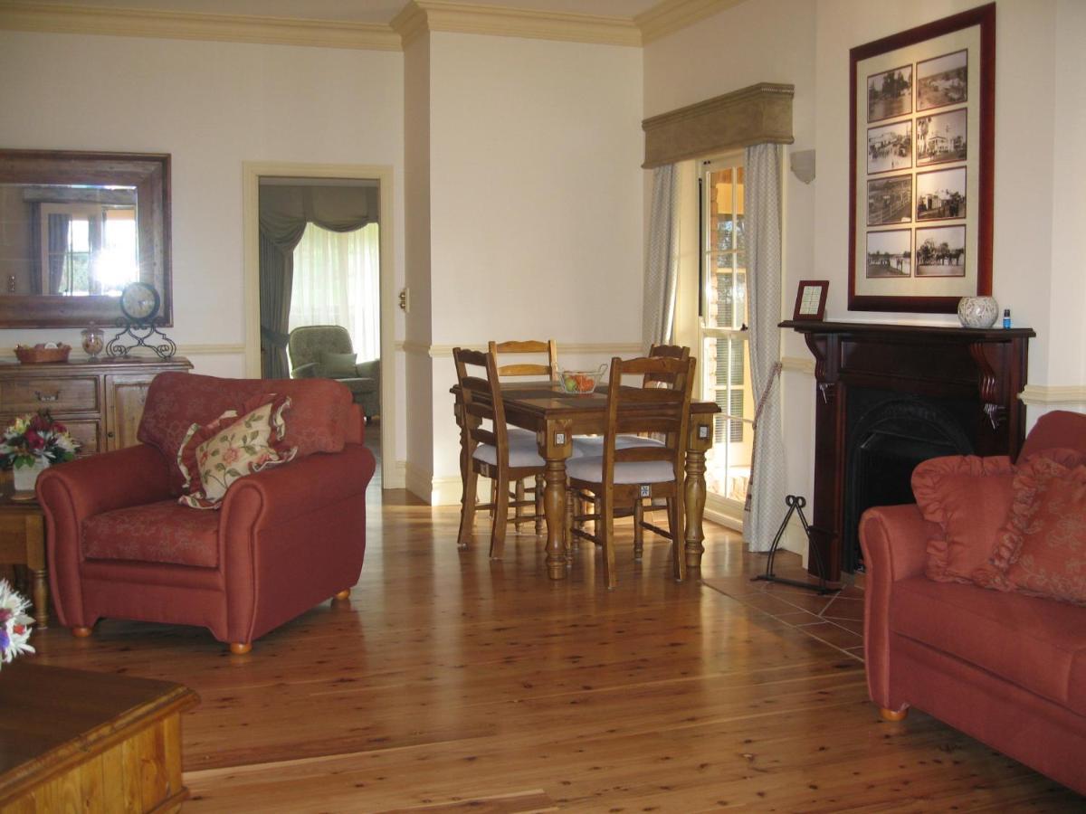 Pericoe Retreat Bed and Breakfast Ντούμπο Εξωτερικό φωτογραφία