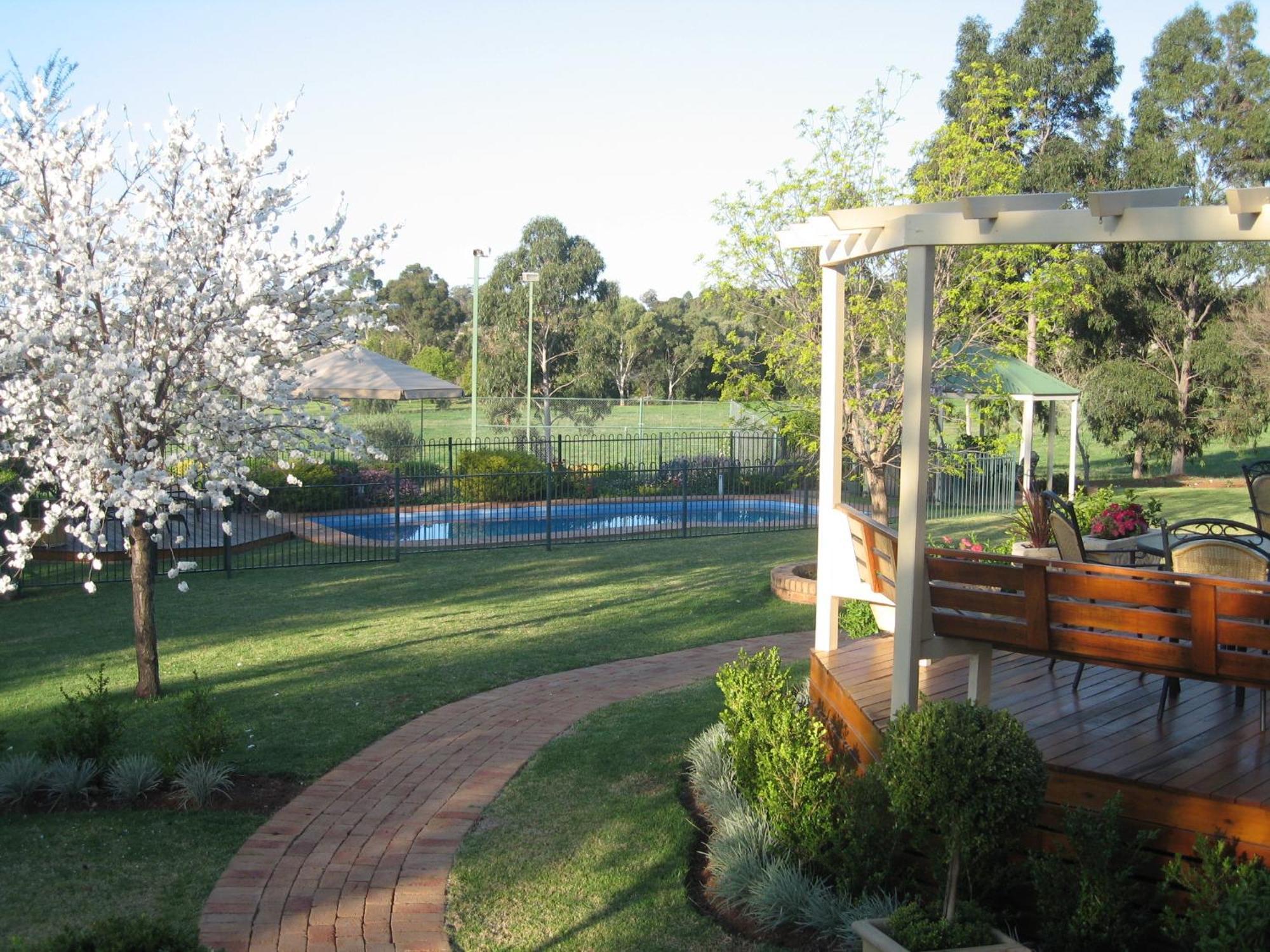 Pericoe Retreat Bed and Breakfast Ντούμπο Εξωτερικό φωτογραφία